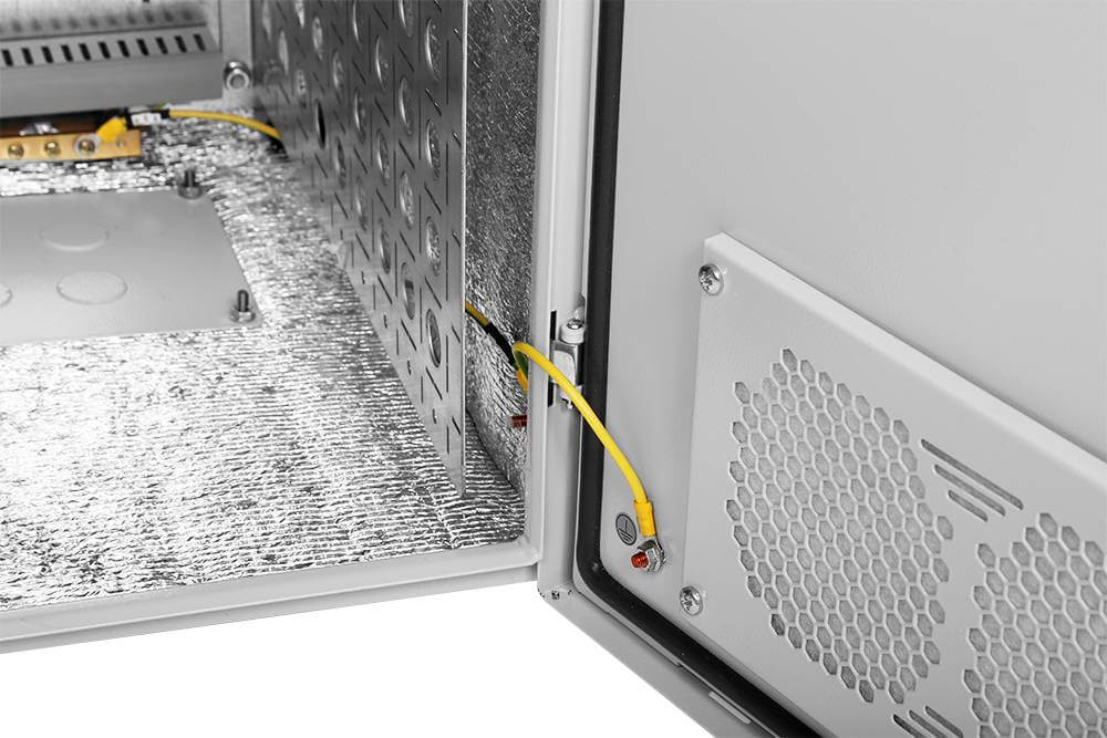 Шкаф ШТВ-Н-6.6.3-4ААА-Т1 6U (Ш600 × Г300), комплектация T1-IP54 ЦМО